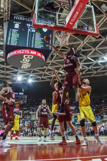 另一方面是 另一方面是