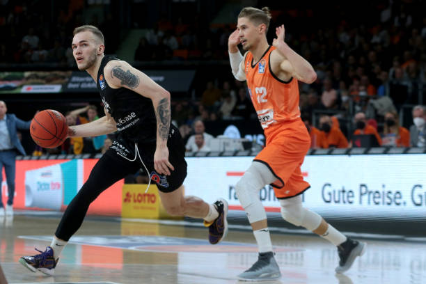 陷入长时间 陷入长时间